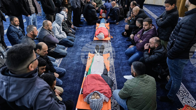 Израелски войници убиха четирима палестинци в Западния бряг, съобщават палестинските здравни власти 