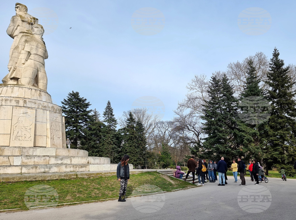 Варна - 8 март - демонстрация