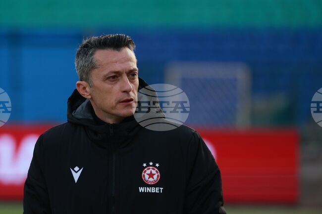 Христо Янев е знаел какво ще предложи съперника Локомотив (София) днес, харесал желанието на своите футболисти