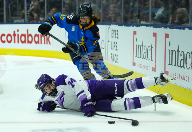 PWHL Sceptres Frost Hockey