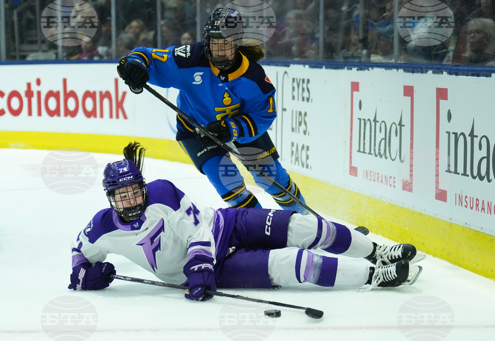 PWHL Sceptres Frost Hockey