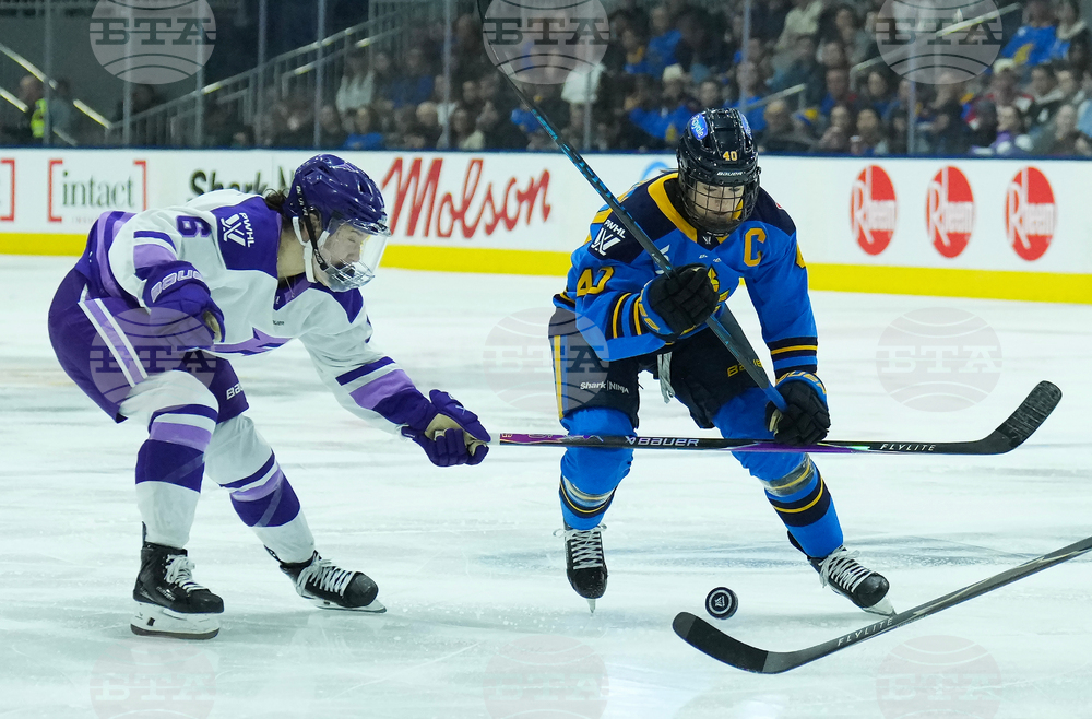 PWHL Sceptres Frost Hockey