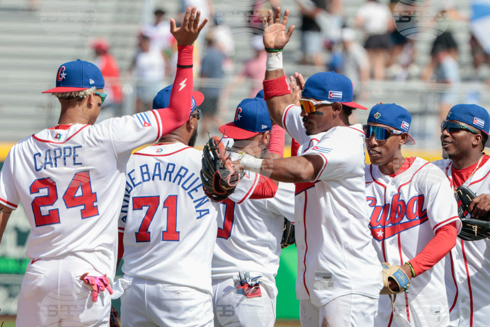 WBC Colombia Cuba Baseball