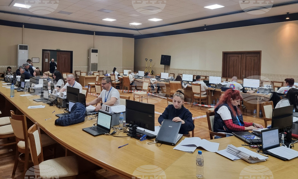 Плевен - избори - приемане на протоколи