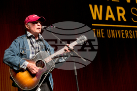 Obit Country Joe McDonald