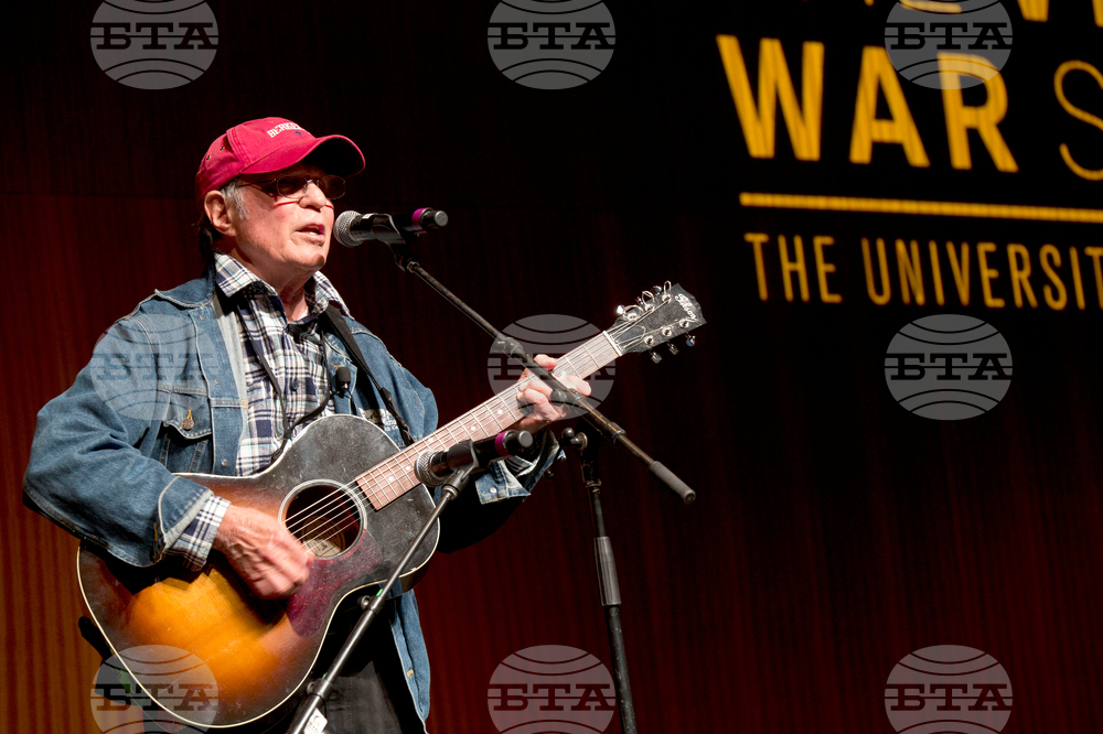 Obit Country Joe McDonald