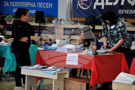 Бургас - РИК - обработка на изборните резултати