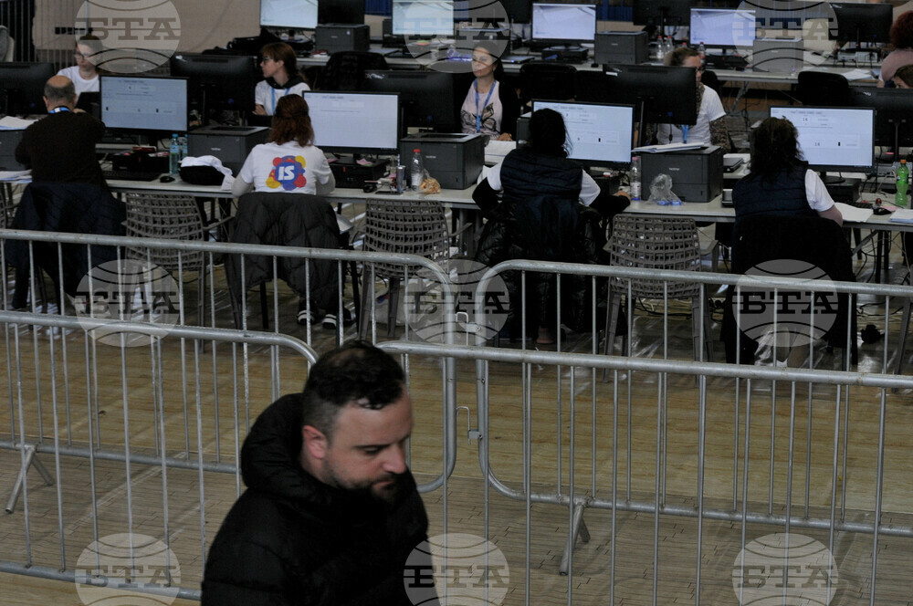 Бургас - РИК - обработка на изборните резултати