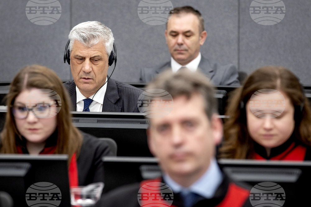 Съденият в Хага бивш косовски президент Хашим Тачи е в Косово, за да види болния си баща