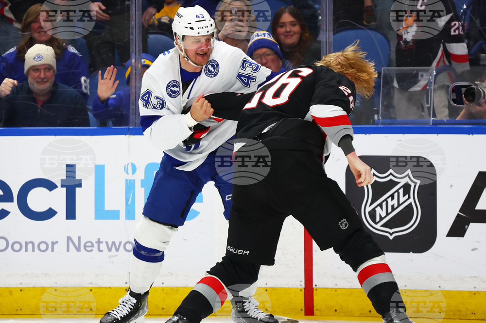 Lightning Sabres Hockey