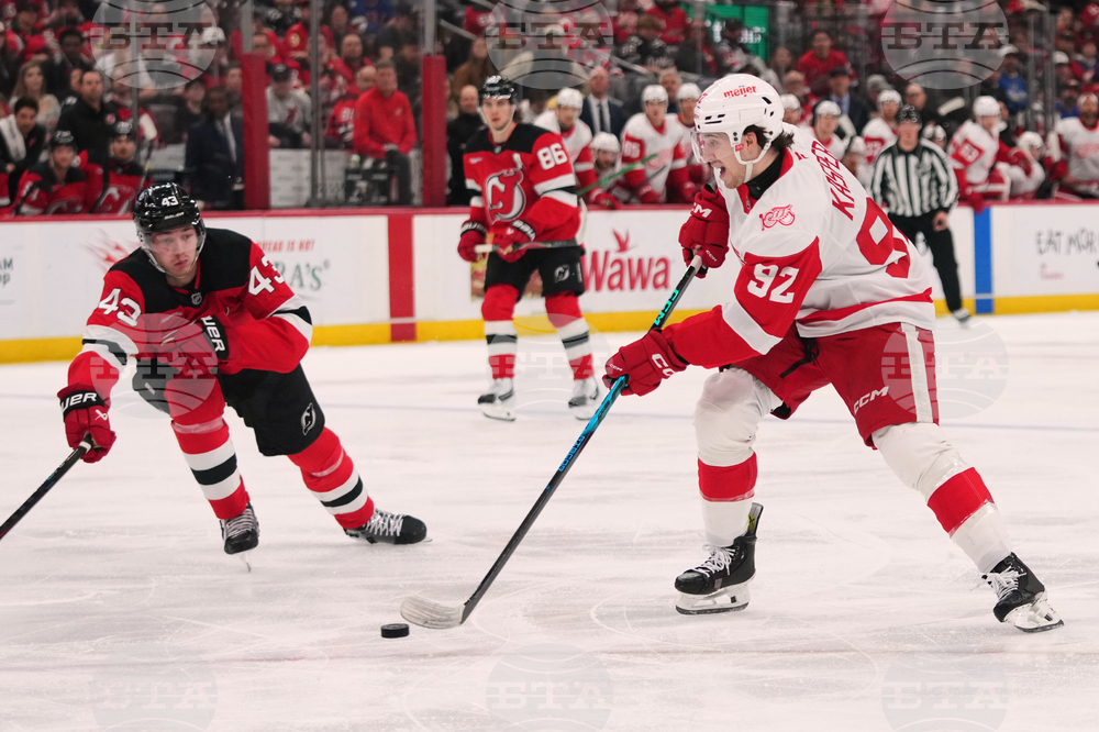 Red Wings Devils Hockey