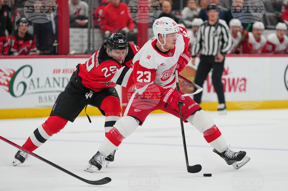 Red Wings Devils Hockey