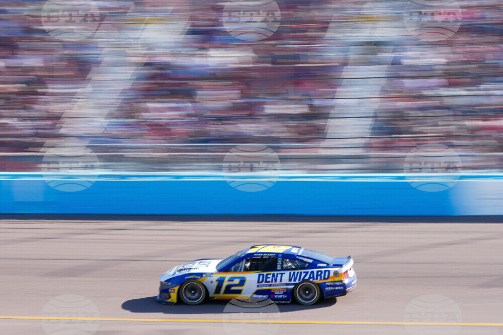 NASCAR Phoenix Auto Racing