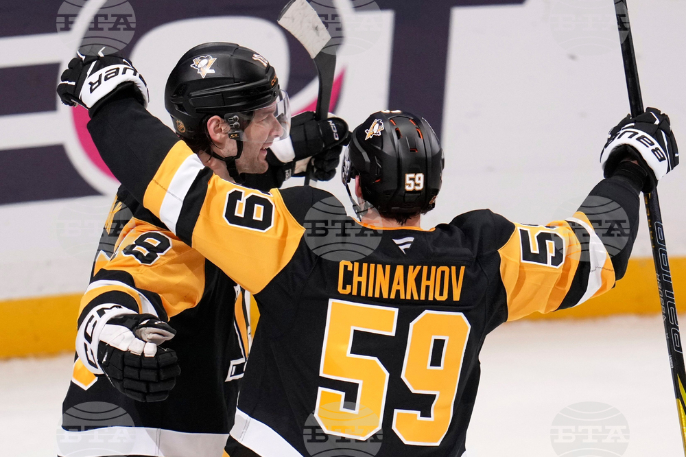 Bruins Penguins Hockey