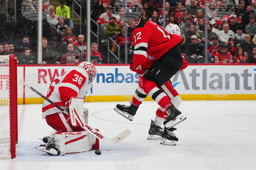 Red Wings Devils Hockey