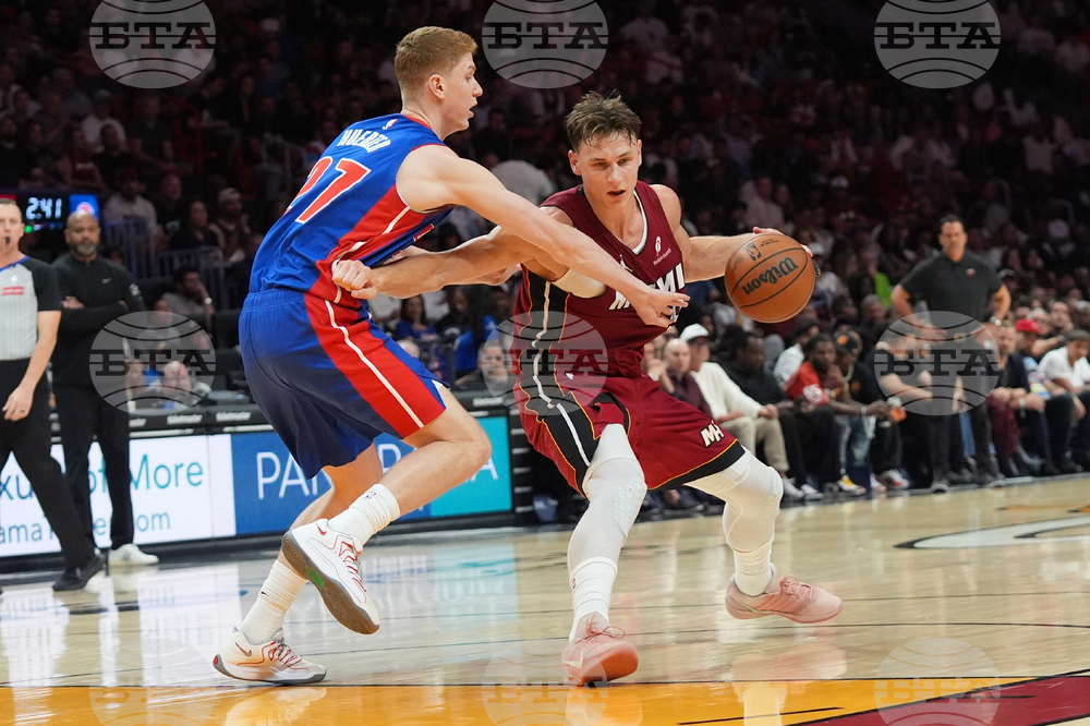 Pistons Heat Basketball