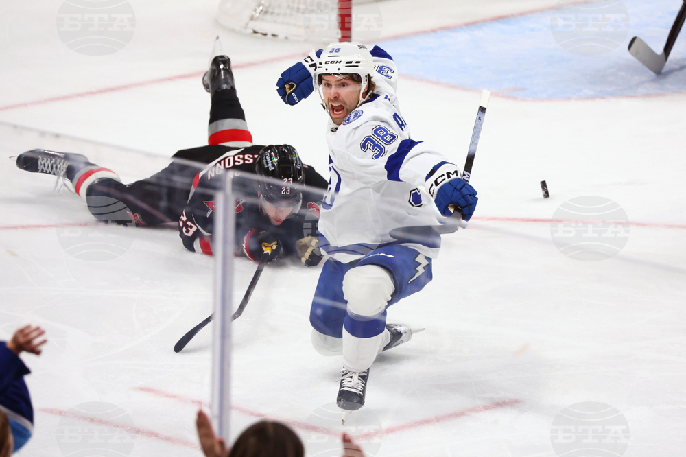 Lightning Sabres Hockey