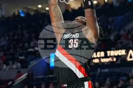 Pacers Trail Blazers Basketball