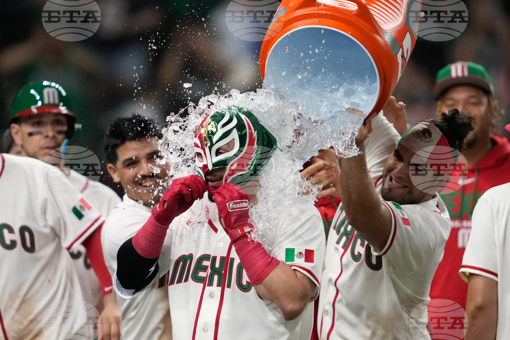 APTOPIX WBC Brazil Mexico Baseball