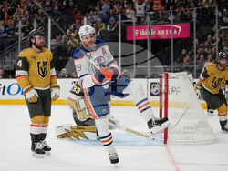 Oilers Golden Knights Hockey