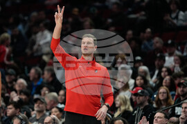 Pacers Trail Blazers Basketball