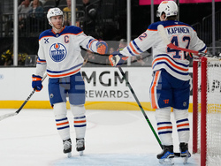 Oilers Golden Knights Hockey