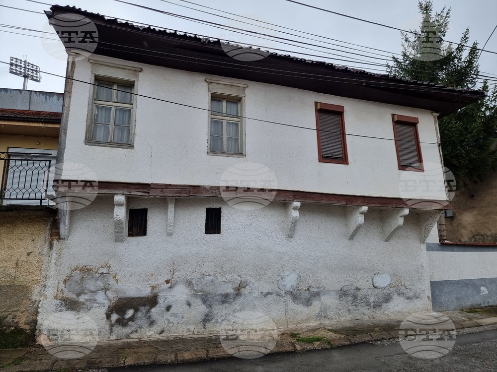 За "Свободен печат" от Министерството на културата в Северна Македония казват, че къщата на Димитър Талев не е защитено културно наследство, но при запитване от страна на България ще отговорят според компетенцията си