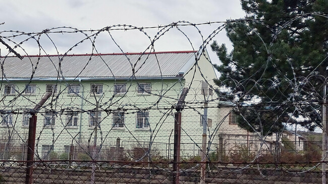 От Синдикат на служителите в Главна дирекция "Изпълнение на наказанията" настояват за увеличение на заплатите в сектор "Сигурност"