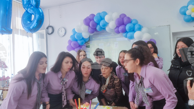 Пловдивското ученическо радио "Клио" празнува своя 18-и рожден ден 