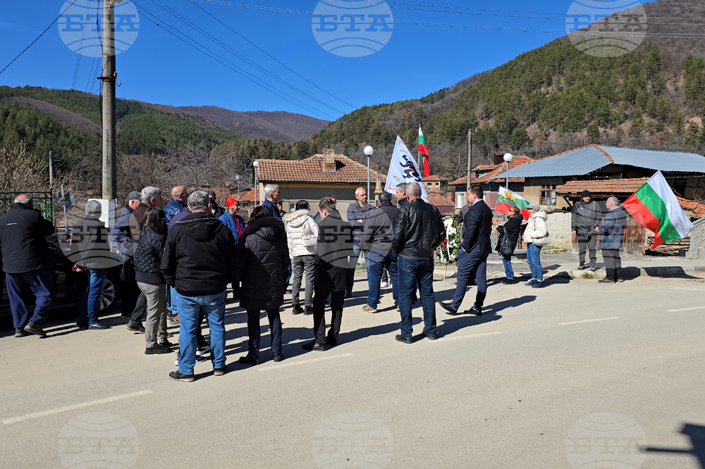 Село Буново - поход в памет на жертвите от атентат - партия „Възраждане“