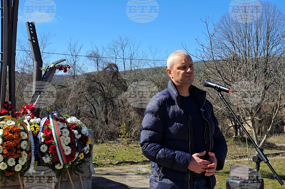 Село Буново - поход в памет на жертвите от атентат - партия „Възраждане“