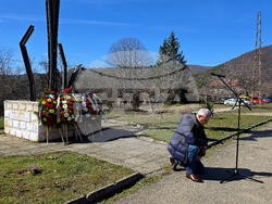 Село Буново - поход в памет на жертвите от атентат - партия „Възраждане“