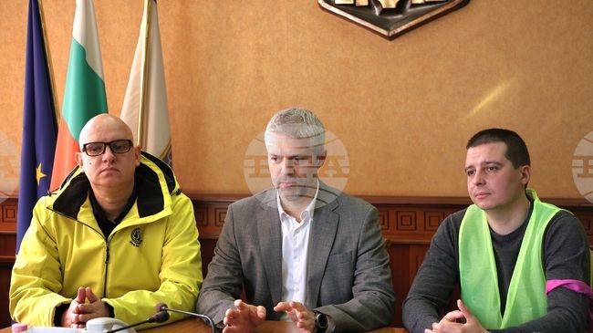 Средствата, необходими за 5-процентово увеличение на заплатите на работещите в структурите на държавна субсидия, са 24,6 милиона евро, посочиха синдикални представители