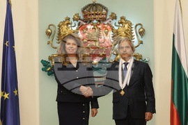 Президентство - орден „Мадарски конник“ - награждаване