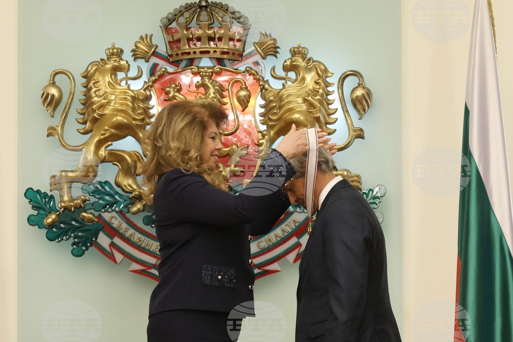 Президентство - орден „Мадарски конник“ - награждаване