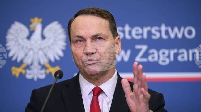 ПАП: Над 7100 поляци са се завърнали в Полша от Близкия изток, съобщи външният министър на страната 