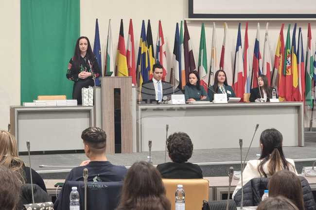 В Стара Загора се състоя открита лекция, посветена на ролята на младите хора в глобалните процеси