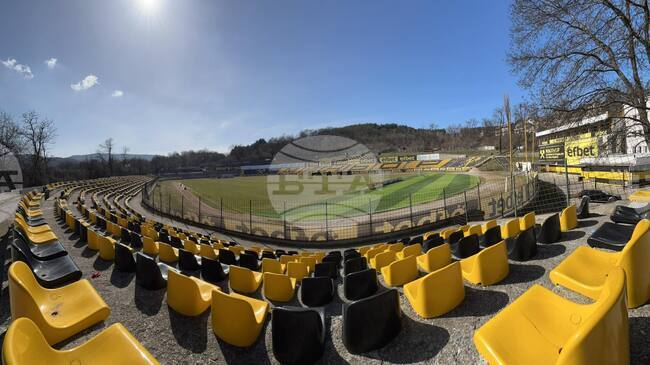 Ще бъдат подменени Счупените седалки на стадион „Миньор“ ще бъдат подменени, а настилката прилежащата писта ще бъде освежена