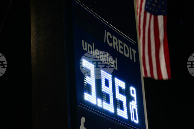 Военните действия на САЩ срещу Иран са отишли твърде далеч, а американците не знаят дали ще могат да си позволят бензин, сочи проучване 