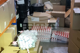 Нелегално производство на анаболи и стероиди - разкрита база