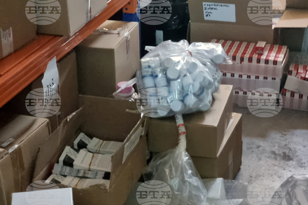 Нелегално производство на анаболи и стероиди - разкрита база