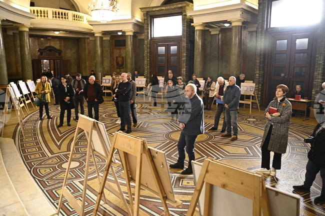 Борис Димовски - годишнина - "Време да плачеш, време да се смееш. Сборник от рисувани умотворения" - албум - изложба