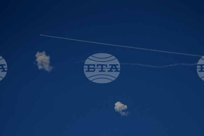 Иран предприе нови атаки с ракети и дронове срещу Израел и страните от Залива