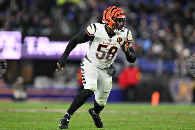 Jets Dolphins Trade Football