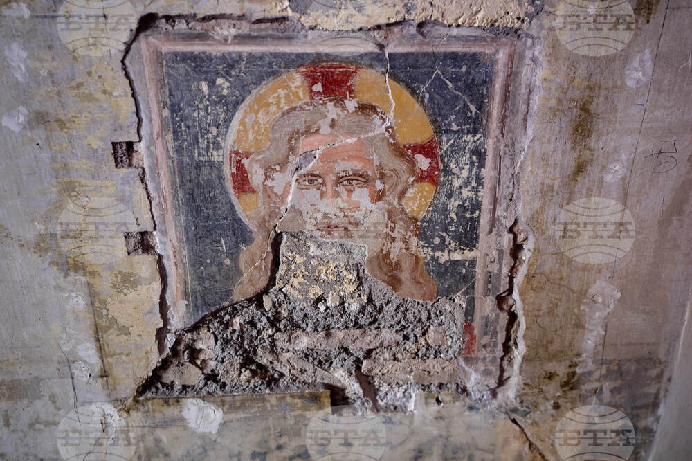 Italy Basilica Restoration