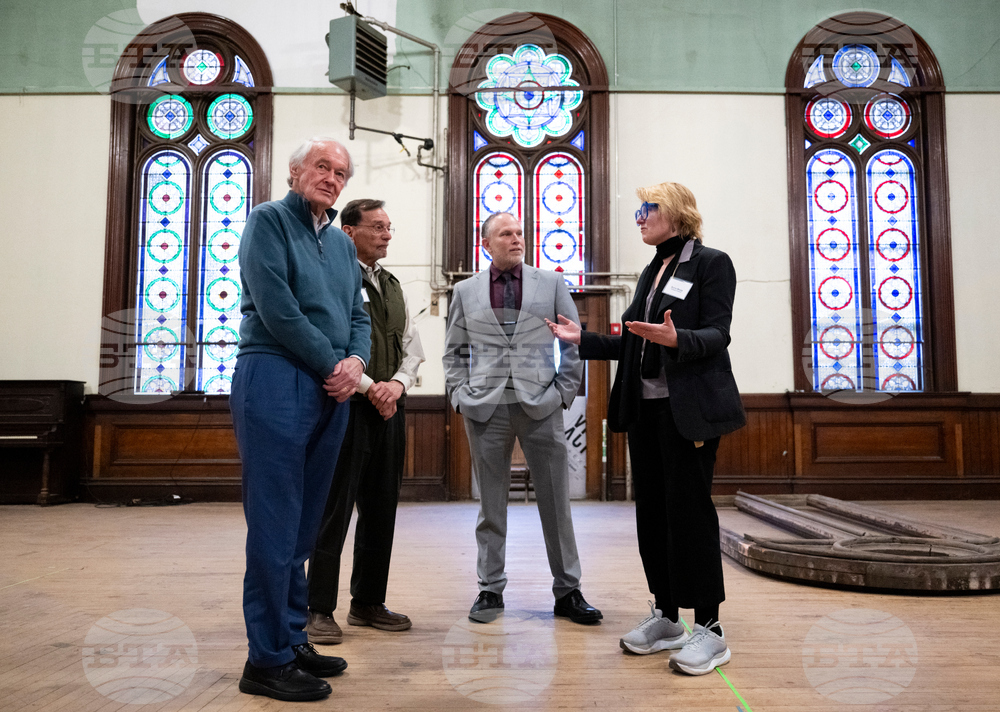 Markey Massachusetts Visit