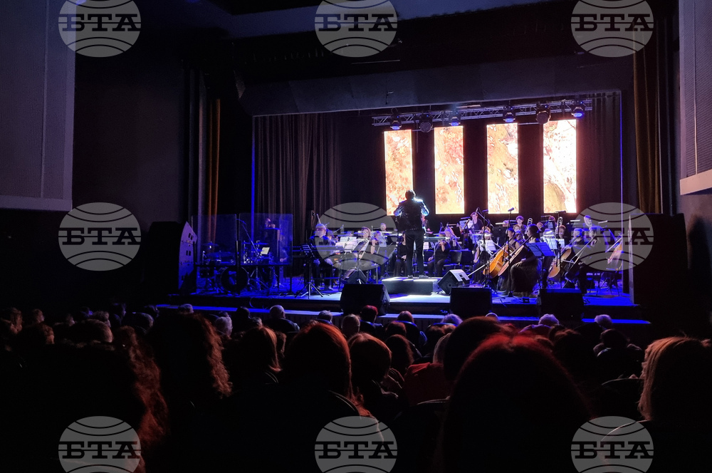 Варна - Нина Николина - спектакъл „Любовни народни песни“