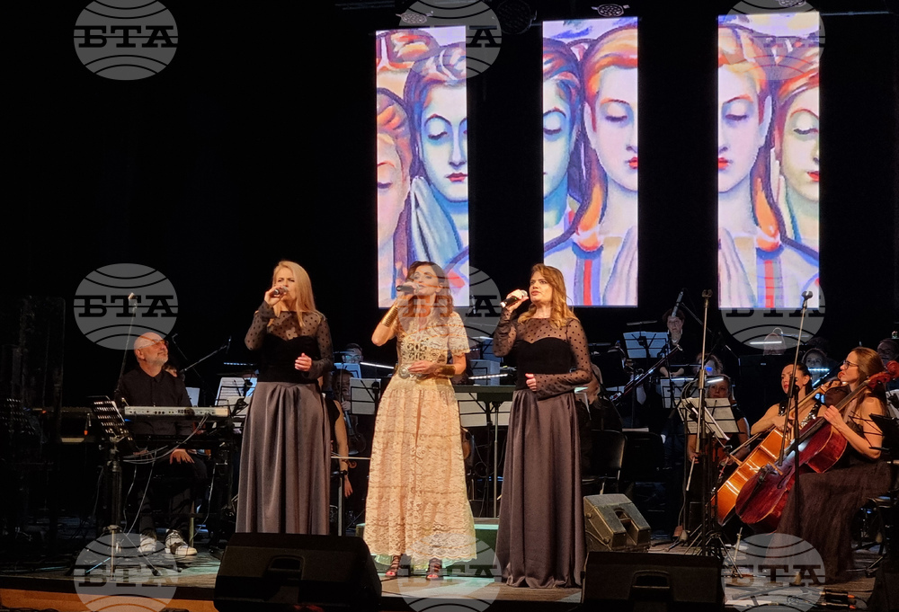 Варна - Нина Николина - спектакъл „Любовни народни песни“