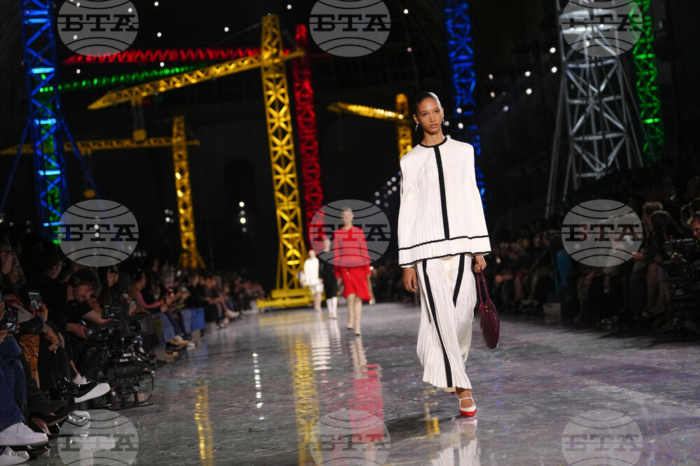 France Fashion Chanel F/W 26/27