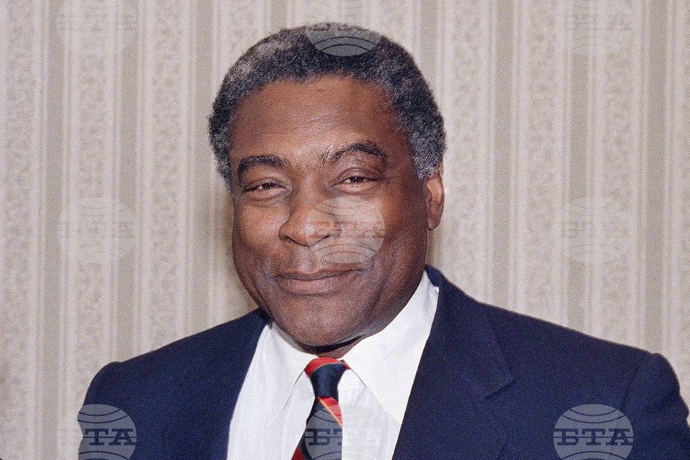 Hall of Fame-White-O'Neil Award Baseball